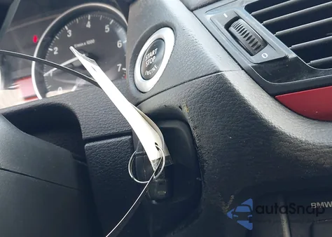 2015 BMW X1 Sdrive28I from USA, damaged, VIN WBAVM1C52FV317892